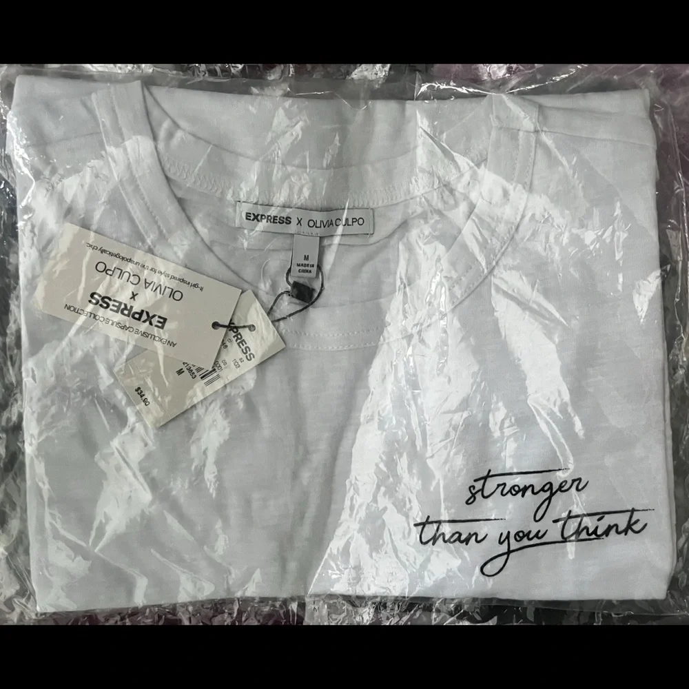 "Stronger than you Think" Tee - Picture 2 of 7